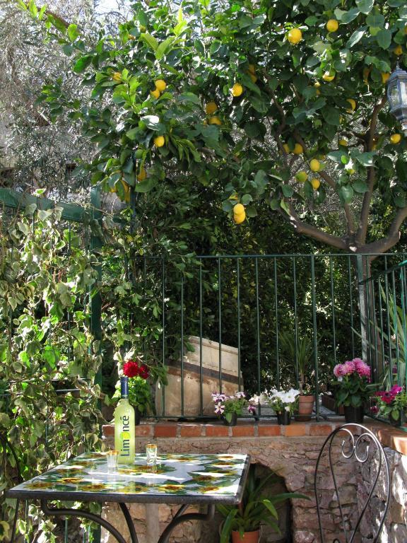 Giulia Bed & Breakfast 3*